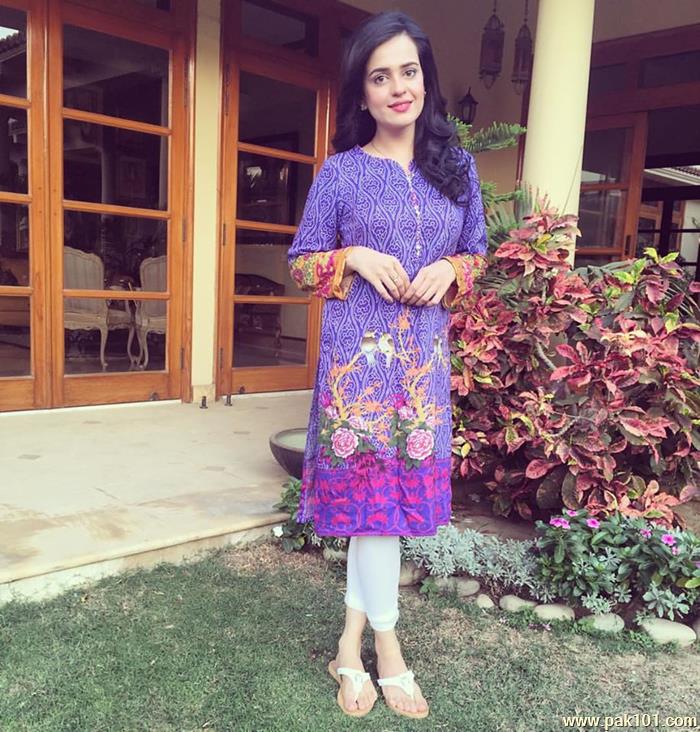 Sumbul Iqbal -Pakistani Female Television Actress Celebrity