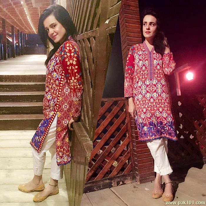 Sumbul Iqbal -Pakistani Female Television Actress Celebrity