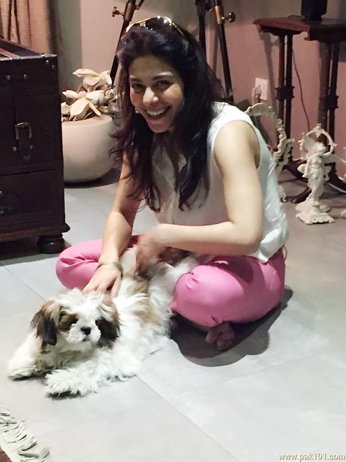 Uzma Hassan -Pakistani Female Television Actress Celebrity 