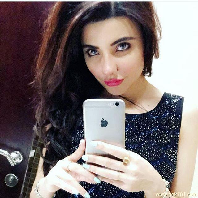Zainab Jamil -Pakistani Female Model, Host, Anchor And Television Actress Celebrity