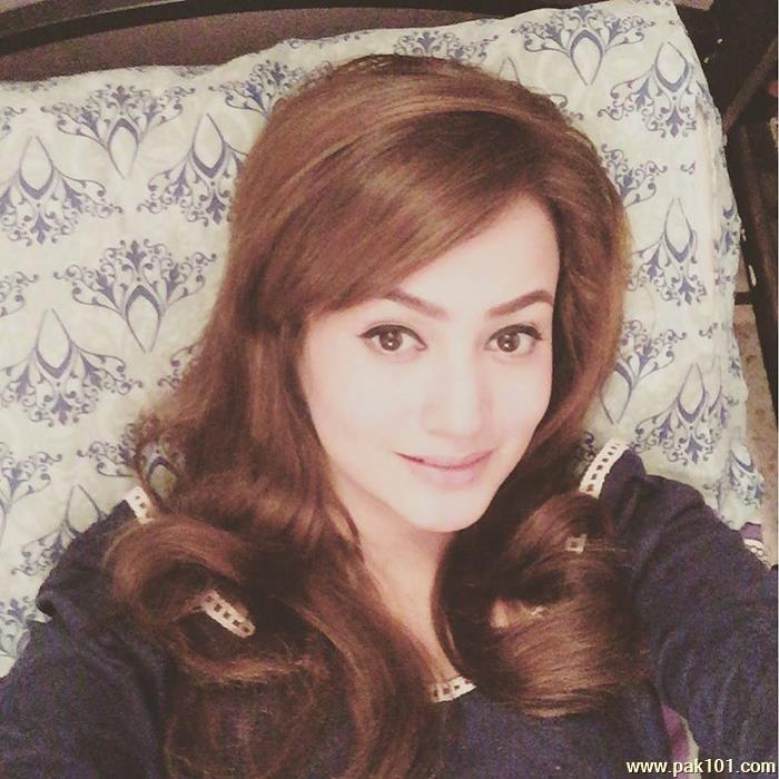 Zarnish Khan -Pakistani Television Drama Actress Celebrity