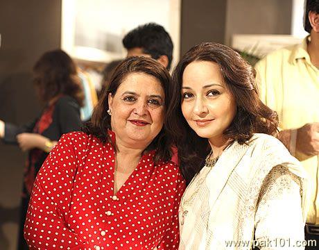 Zeba Bakhtiar- Pakistani Television and Film Actress Celebrity