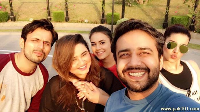 Parchi-Behind The Scene