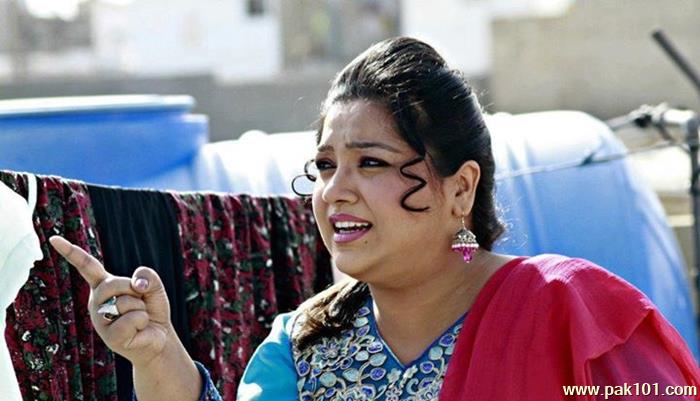 Uroosa Siddiqui -Pakistani Comedian Celebrity