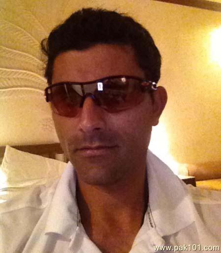 Gallery > Cricketers > Abdul Razzaq > Abdul Razzaq high quality! Free ...