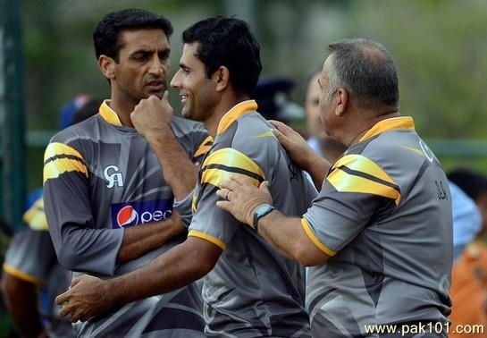 Gallery > Cricketers > Abdul Razzaq > Abdul Razzaq high quality! Free ...