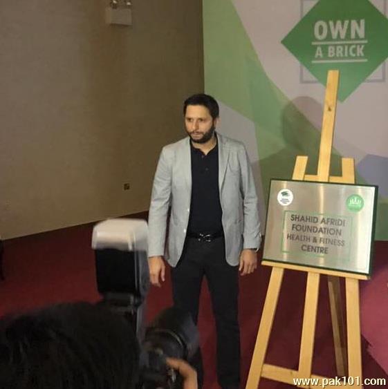 Shahid Khan Afridi -Pakistani Cricket Player Celebrity