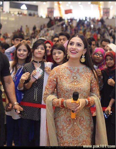Ayeza Khan at the launch of Alkaram Studio in Lucky One Mall Karachi