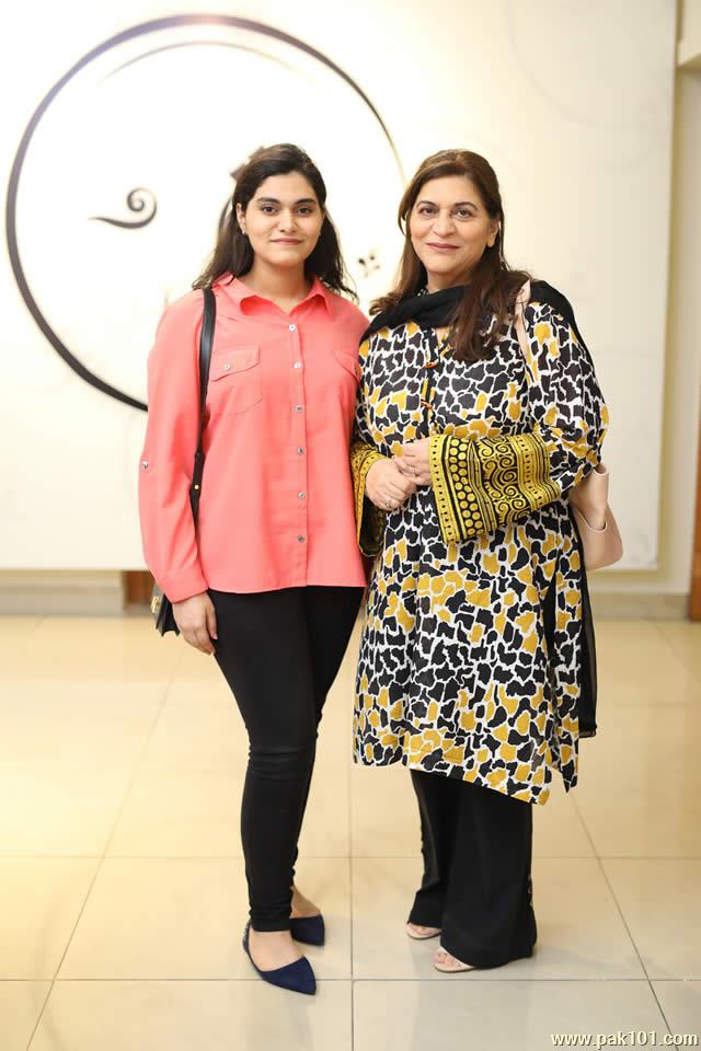 Gallery > Events & Shows > Launch of Khatepoesh Winter Collection 2018 ...