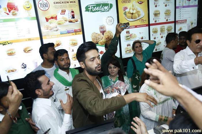 Gallery > Events & Shows > Na Maloom Afraad 2 Promotion Karachi > Na ...