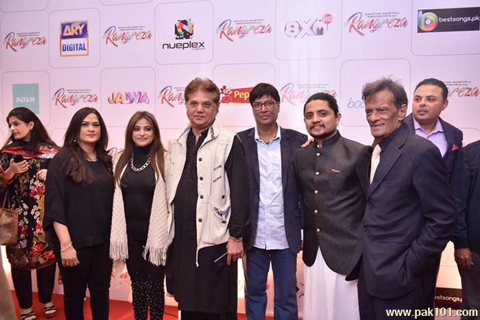 Rangreza - Premiere At Nueplex, Karachi