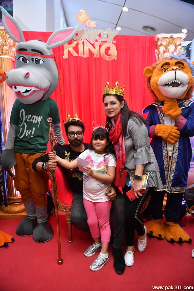 Gallery > Events & Shows > The Donkey King Rules at the Star Studded ...