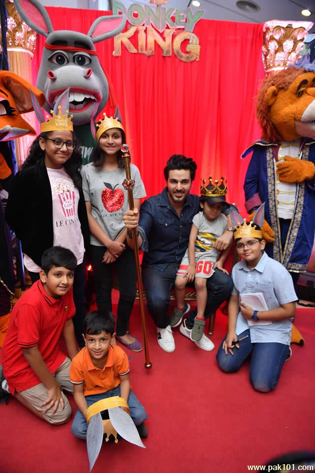Gallery > Events & Shows > The Donkey King Rules at the Star Studded ...