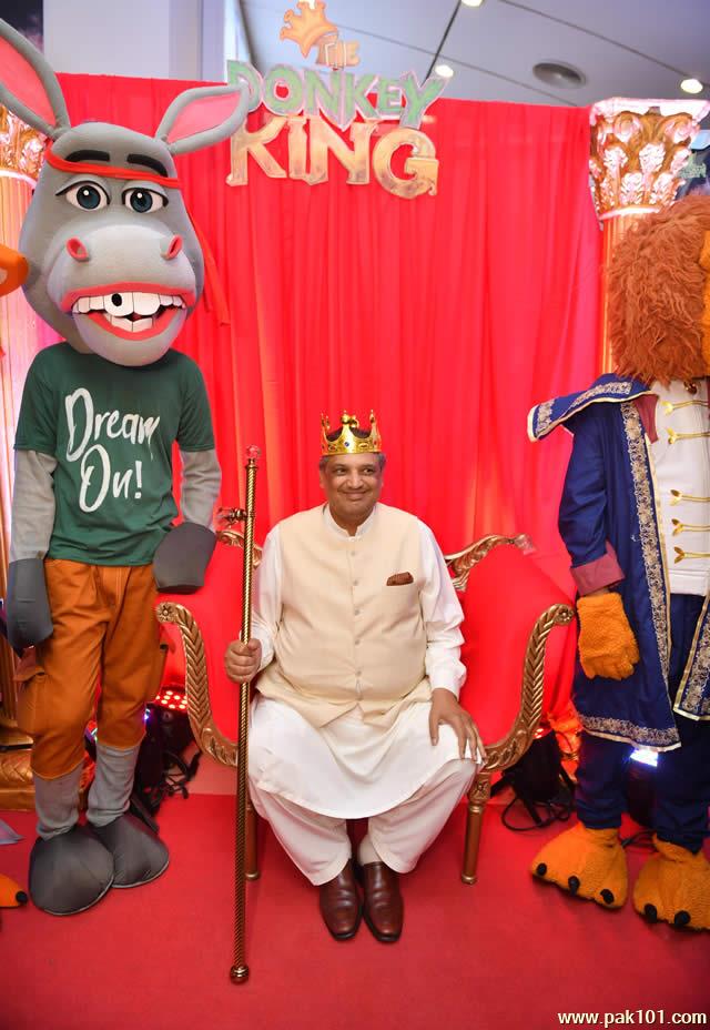 Gallery > Events & Shows > The Donkey King Rules at the Star Studded ...