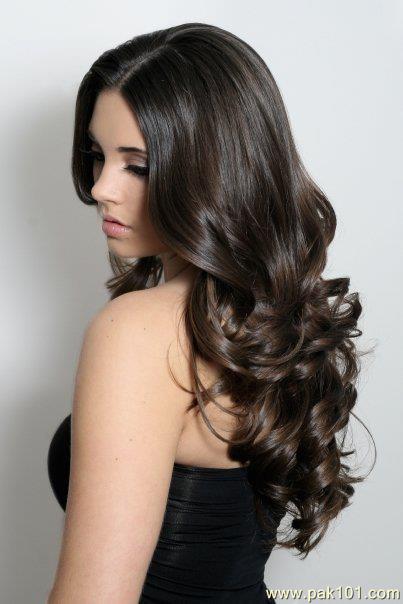 Long Curly Hairstyle