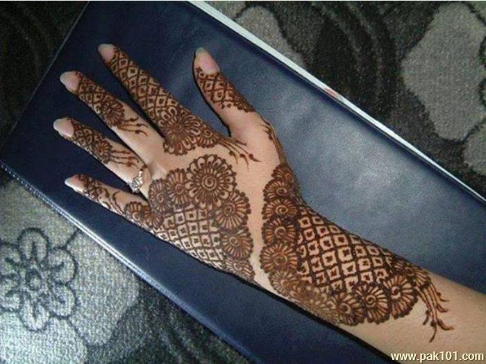 Mehndi Design For Hands