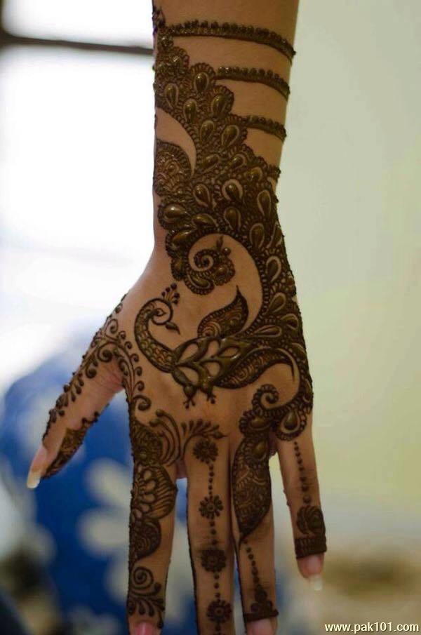 Mehndi design for hands