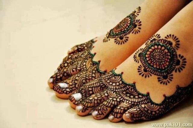 Mehndi Design For Legs