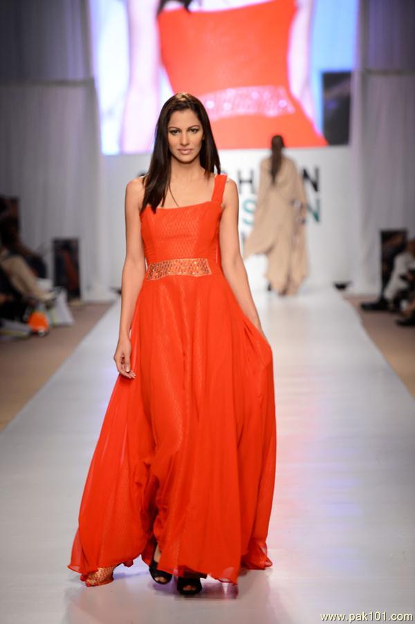 Ayesha Hassan on Fashion Pakistan Week 2012