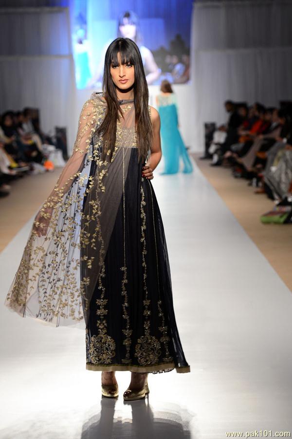 Ayesha Hassan on Fashion Pakistan Week 2012