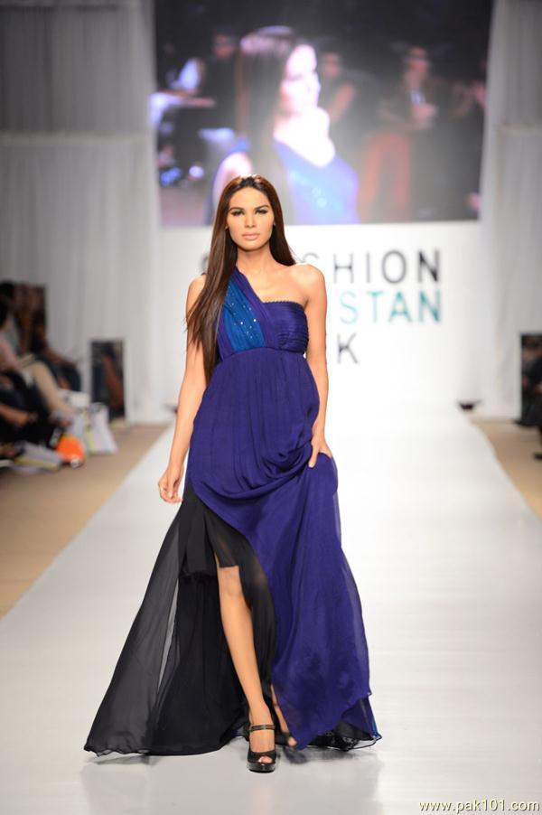 Ayesha Hassan on Fashion Pakistan Week 2012