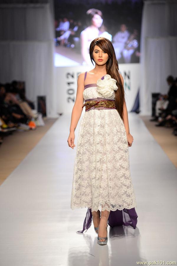 Ayesha Hassan on Fashion Pakistan Week 2012