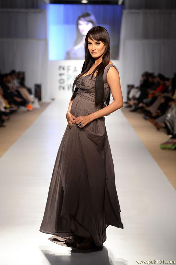 Ayesha Hassan on Fashion Pakistan Week 2012