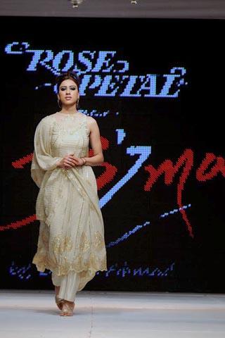 Bisma Ahmed''s Islamabad Fashion Week 
