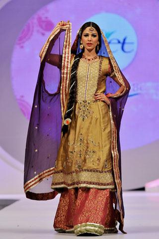 Fahad Hussayn''s Collection at Veet Beauty Celebrations 