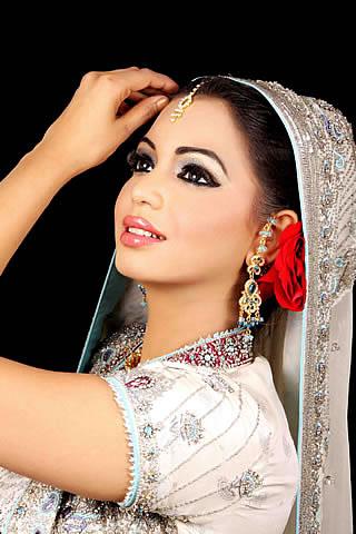 Farheen Surmawala''s Bridal Outlook 
