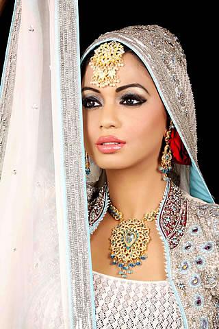 Farheen Surmawala''s Bridal Outlook 