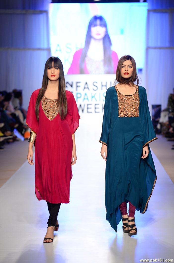 Sonya Batla''s Collection On FPW 2012