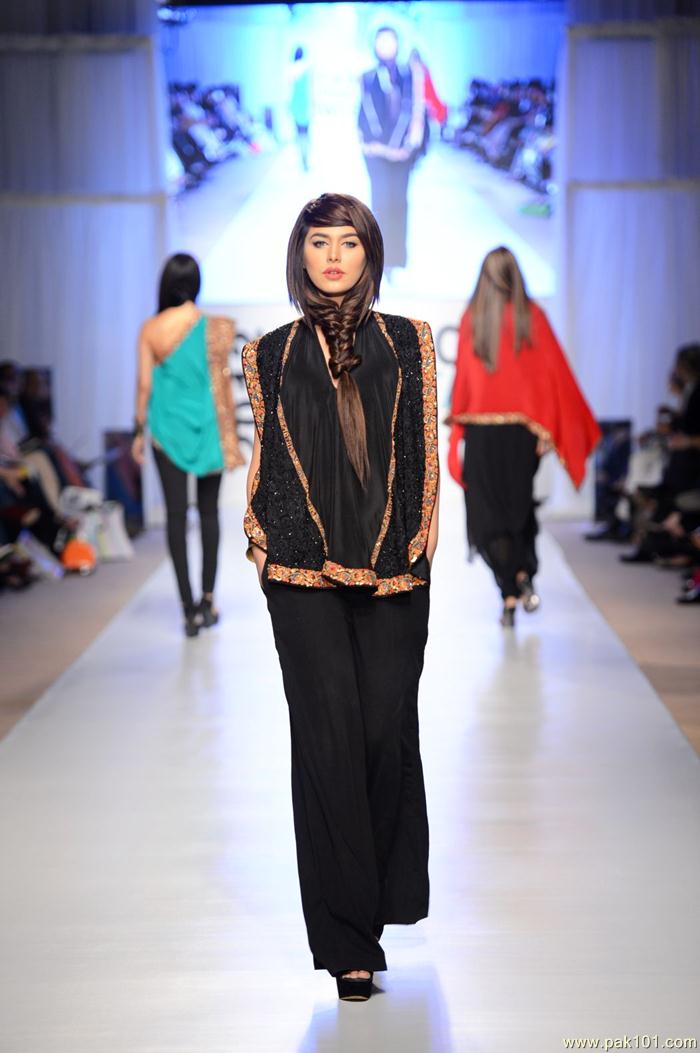 Sonya Batla''s Collection On FPW 2012