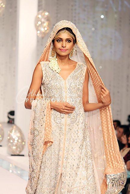 Zainab Sajjad Bridal collection 2011