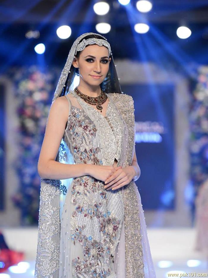 Abid Saleem - Pakistani Fashion Photographer