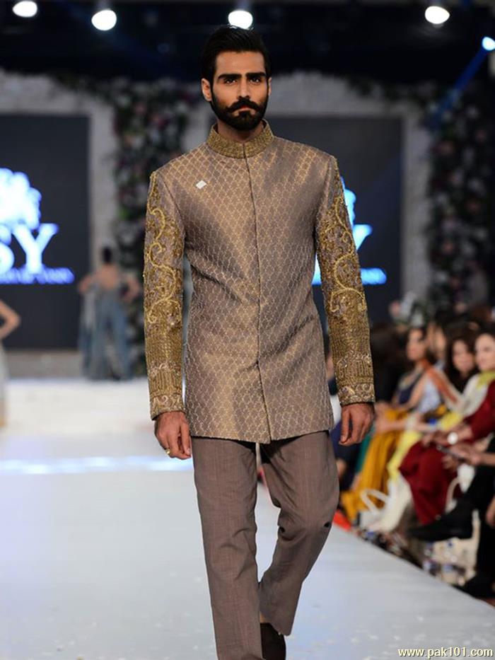 Abid Saleem - Pakistani Fashion Photographer