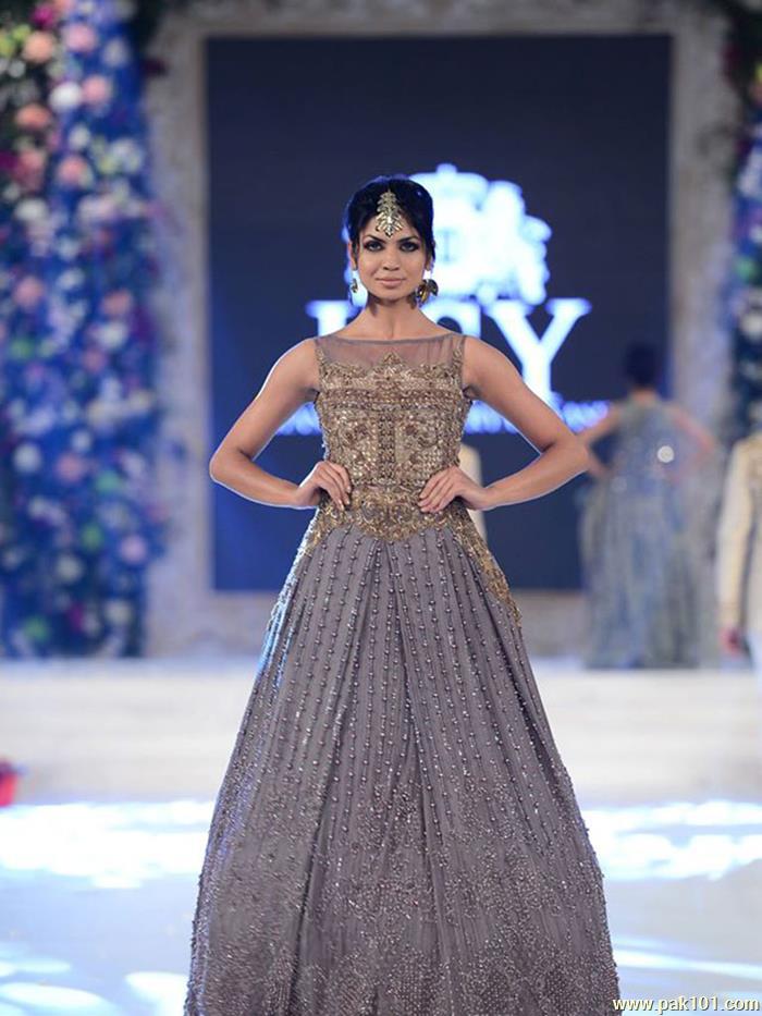 Abid Saleem - Pakistani Fashion Photographer