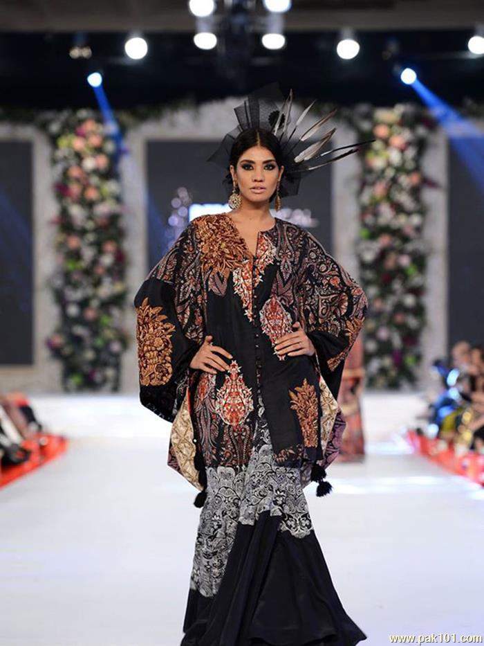 Abid Saleem - Pakistani Fashion Photographer