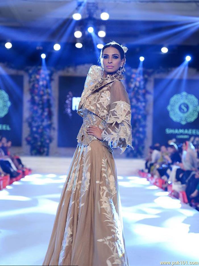 Abid Saleem - Pakistani Fashion Photographer