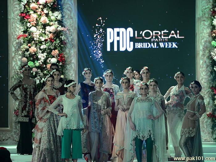 Abid Saleem - Pakistani Fashion Photographer