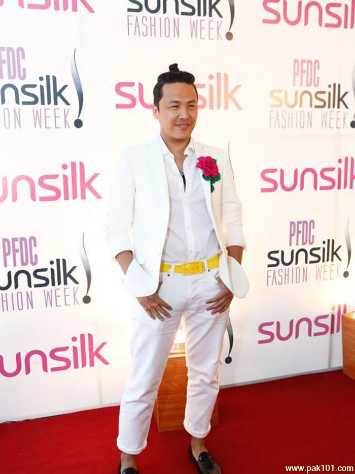 Abid Saleem Fashion Photogaphy