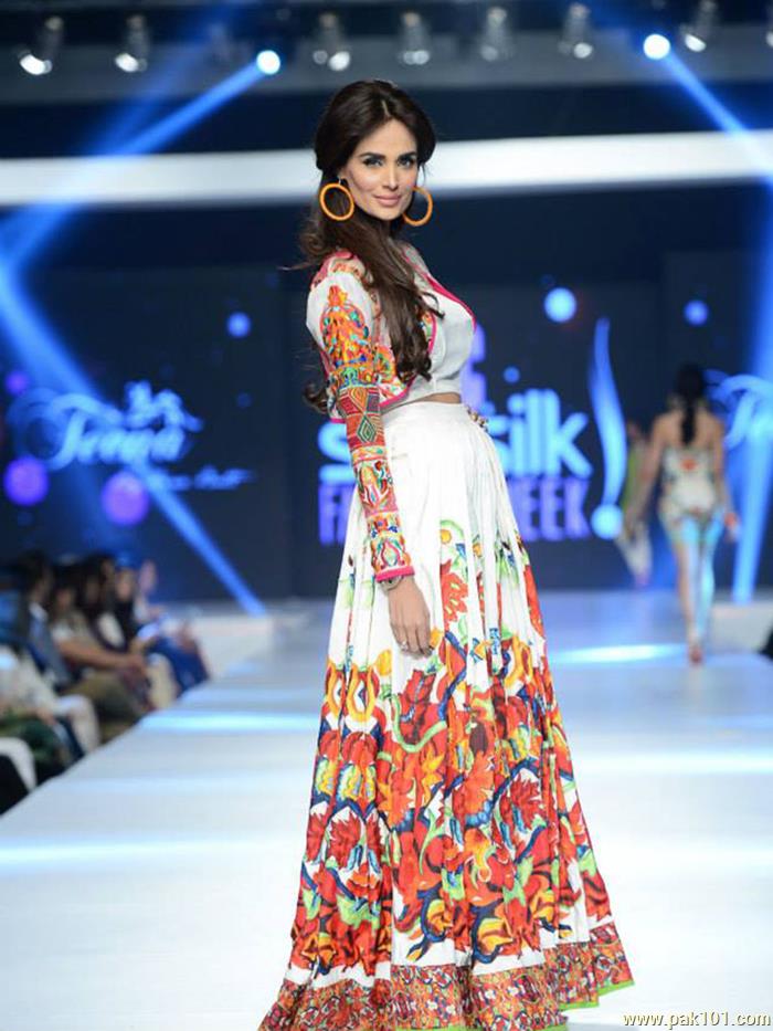 Abid Saleem Fashion Photography