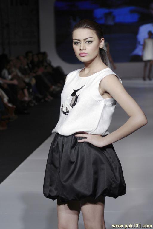 Abid Saleem Fashion Photography 