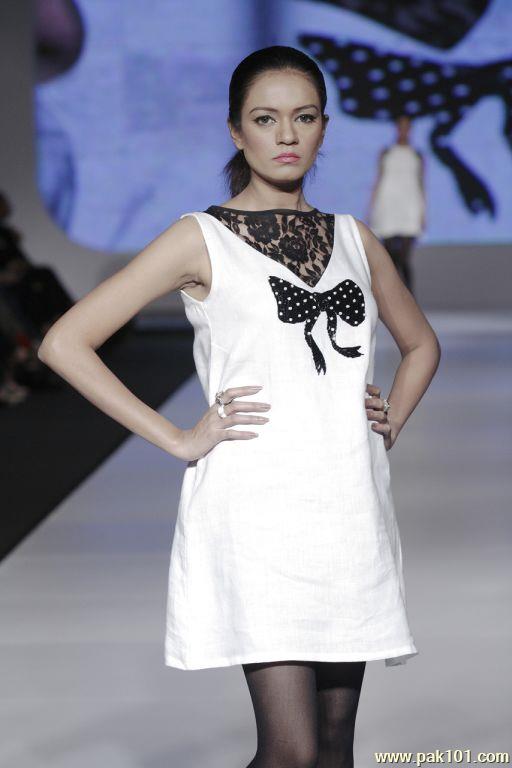 Abid Saleem Fashion Photography 