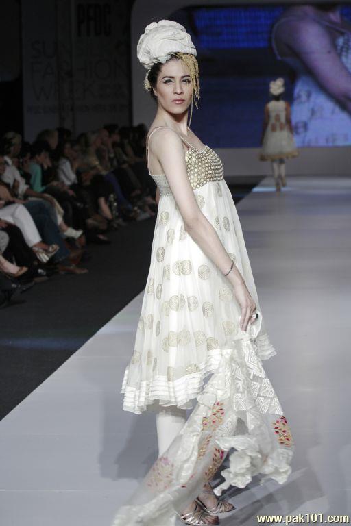 Abid Saleem Fashion Photography