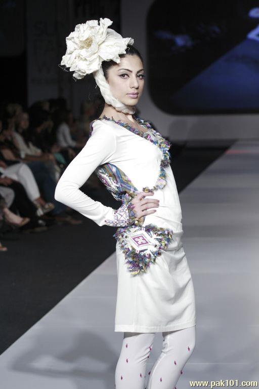 Abid Saleem Fashion Photography