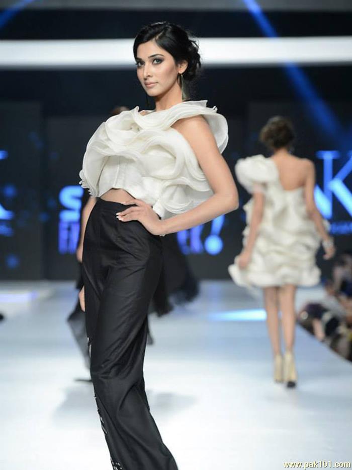 Abid Saleem Fashion Photography