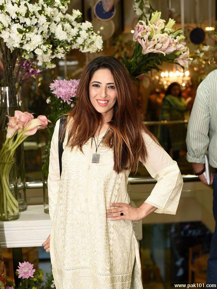 Abid Saleem Fashion Photography