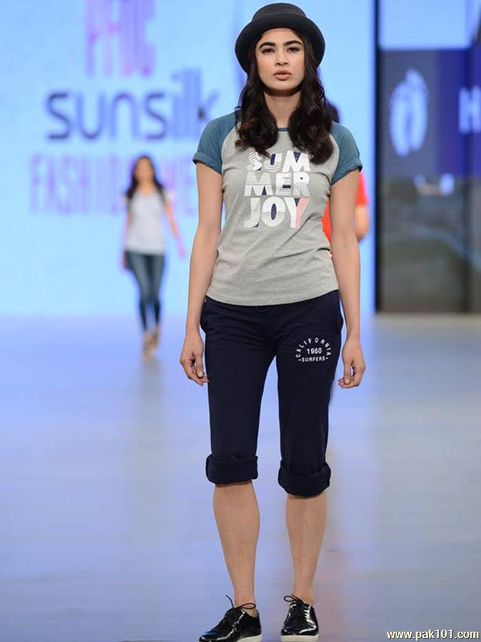 Abid Saleem Fashion Photography