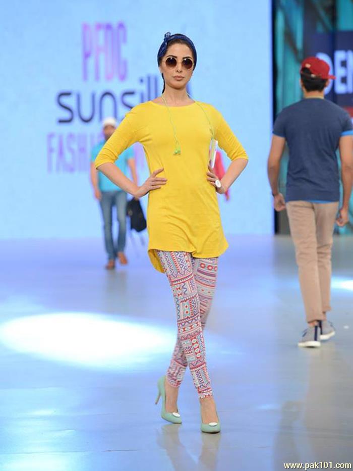 Abid Saleem Fashion Photography